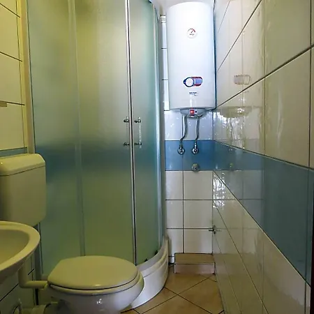 Garden Hostel *