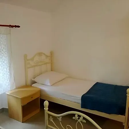 Garden Hostel