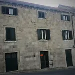بيت شباب Garden *
